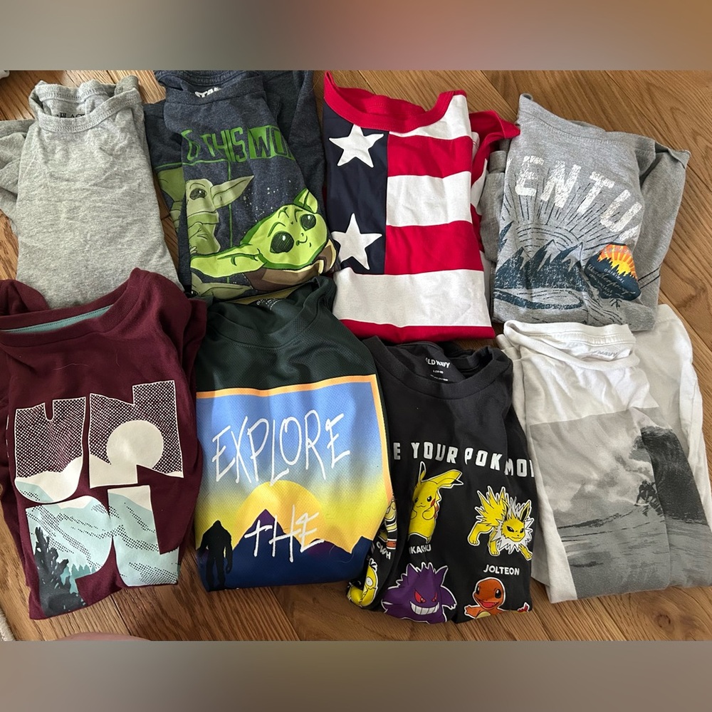 Lot of Kids Graphic Tees - size 10/12 old navy children place Sonoma